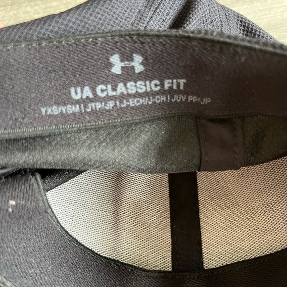 Under Armor youth hat - Picture 4 of 5